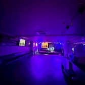 5階ホール、ステージを演出するスポットライトはもちろん、音響設備も完備!!