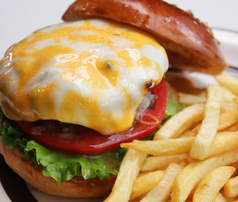 COLBY JACK CHEESE BURGER