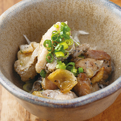 歯ごたえ上等！親鳥の旨辛焼き