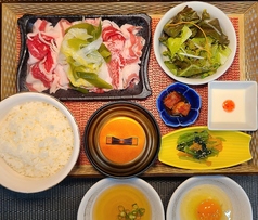 近江焼肉 おもてなしのおすすめランチ1