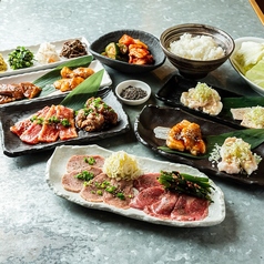 炭火焼肉昭和ホルモン 十三店のコース写真