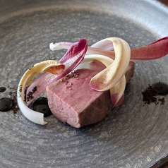 厳選したお肉を使用したお料理