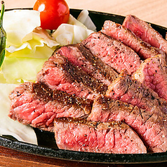 とろけるような口どけの和牛鉄板焼き＆豊富な一品料理