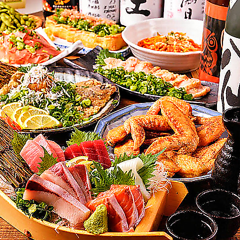 桜木町駅から徒歩圏内にある鳥王酒場。炭火で焼き上げる自慢の焼き鳥を堪能できます。