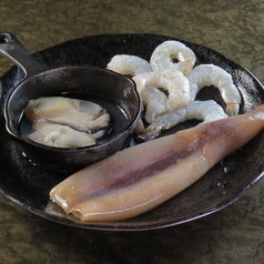 お肉と一緒に楽しめる！香ばしく味わう海鮮焼き◎