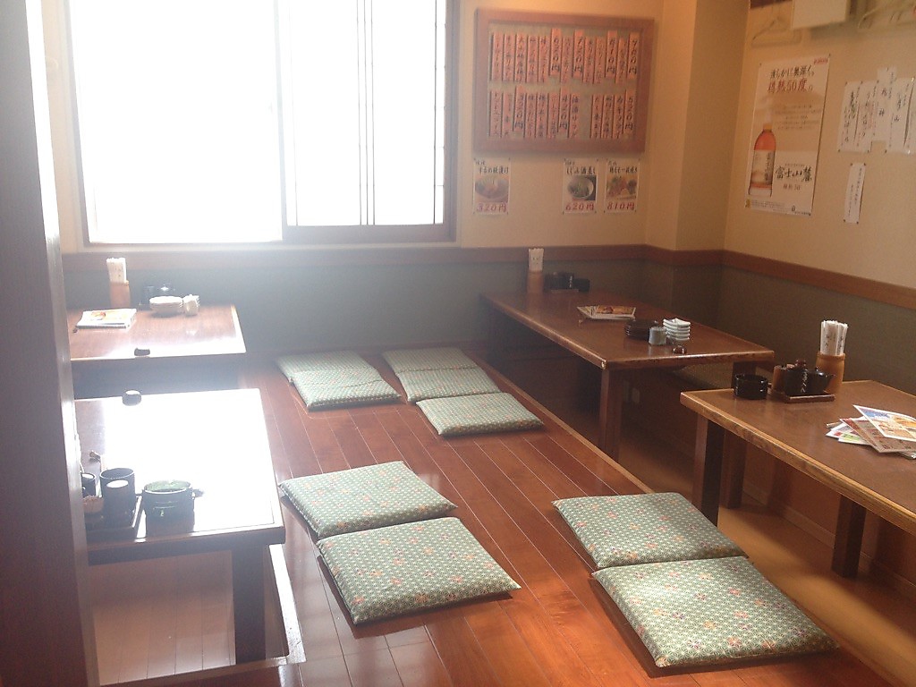 最大23名様まで各種宴会承ります。ご予約はお早めにお願いたします。