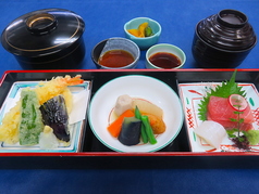 平日限定 ランチメニュー 花いかだ