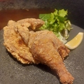 料理メニュー写真&nbsp;パリパリジューシー若鶏半身塩唐揚げ