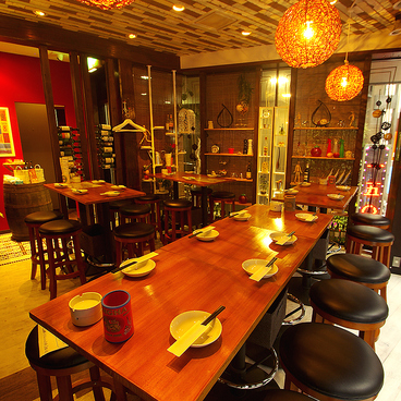 隠れ家肉バル DOMOS ドモス 新栄店の雰囲気1