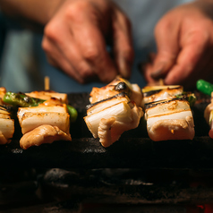 新宿で炭火焼き鳥食べ放題！