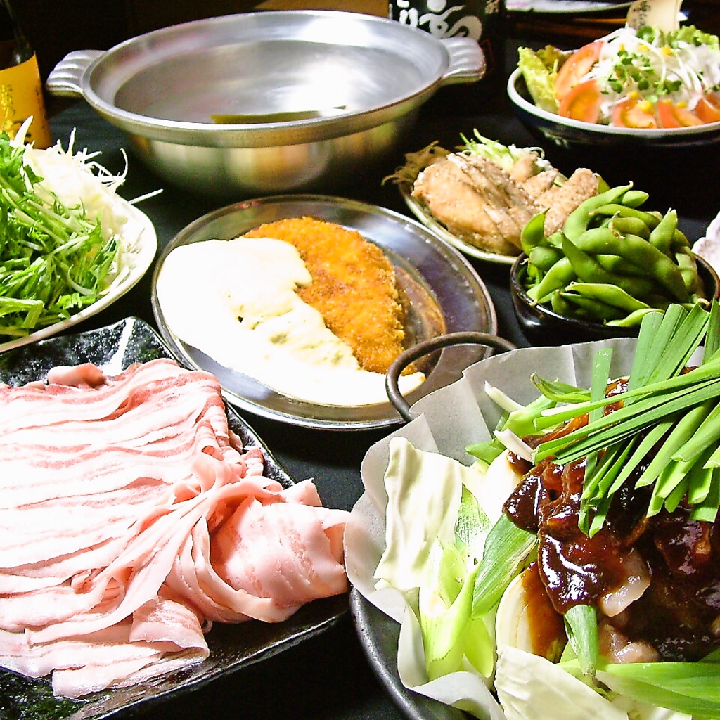 今からの時期に！みんなで鍋を囲んで盛り上がりましょう♪