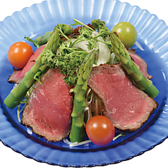 アスパラ 肉巻きフライ/アスパラとローストビーフのサラダ