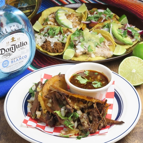 IRIES Bar&Grill �A�C���[�Y �o�[�A���h�O����