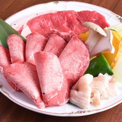 【博多で本格焼肉をお得に堪能】厳選素材の焼肉食べ放題