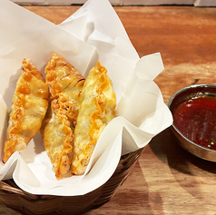 揚げ餃子 4P（Korean Fried Mandu｜韓国マンドゥ）