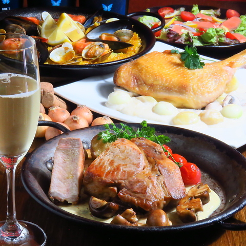 豪快なラムチョップや豪快肉盛！女子会 飲み会 個室 二次会 結婚式 サウスクラウド　