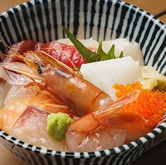 おつまみ海鮮丼