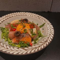 鮮魚といくらの洋風ユッケ