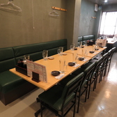 酒場 満満の雰囲気3