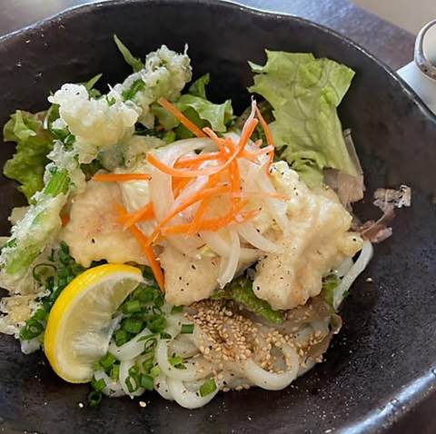 麹町 おうどん 開の写真