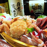 豪快な舟盛りは観光の方にも大人気