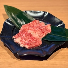 上カルビ〈黒毛和牛・バランス〉タレ/塩