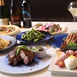 季節毎に変わる宴会コースはもちろん一から心を込めて作っております！ワインやビールと乾杯！