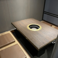 4名様で利用可能な個室をご用意しています◎