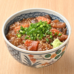 【大分駅徒歩3分】個室で楽しむ焼き鳥と旬の海鮮。飲み放題付きコースは4000円～