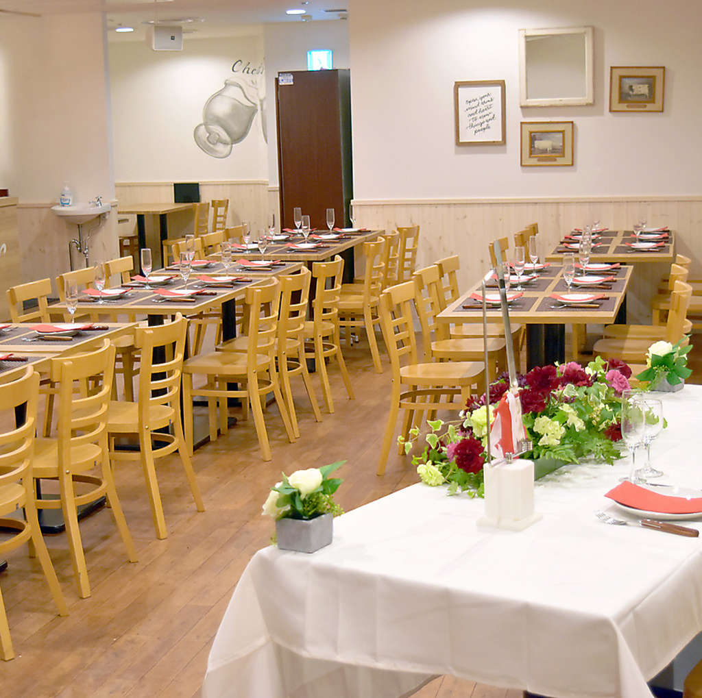 企業パーティーや結婚式2次会に♪お店を貸切でご利用頂けます。最大130名様まで！！