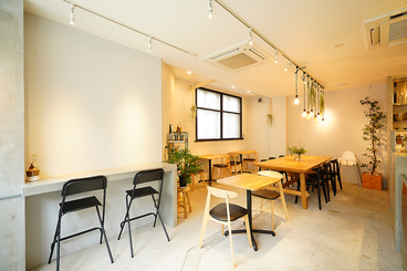 Healthy Cafe INSIDE ヘルシー カフェ インサイド 本厚木の雰囲気1