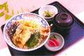 料理メニュー写真 天ぷら丼（香物付）