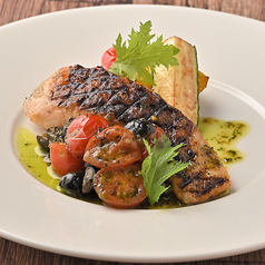 ノルウェーサーモンのグリル