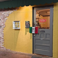 トラットリア ダ トモの外観1