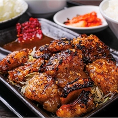 HONMACHI豚テキ 昭和ホルモン焼肉てんぐ屋の写真