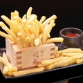 料理メニュー写真&nbsp;【名物】1LDKポテト-選べる3種のソース付き-BBQ・たらマヨ・ケチャップ