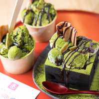 自慢のデザートの抹茶パフェも必見☆