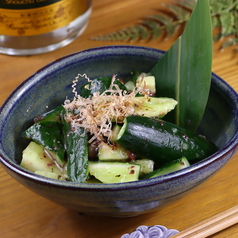 たたききゅうり　梅肉和え