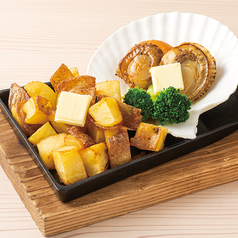 噴火湾産ホタテステーキと揚げじゃがバター