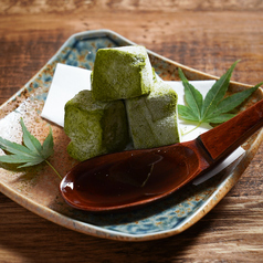 抹茶わらび餅