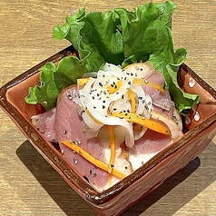 玉ねぎと合鴨スモークのマリネ