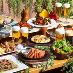 ビアホールの定番人気メニューや夏屋台グルメなど30種類以上が食べ放題で楽しめるビュッフェ