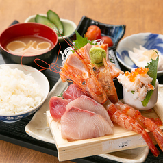 ランチメニュー15種以上：979円(税込)～