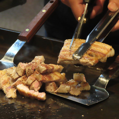 鉄板サムギョプサル＆韓国料理　食べ放題　宮（MIYA）新大久保本店の特集写真