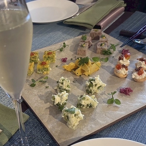 フレンチ×イタリアン×日本料理が融合した創作料理をご提供！