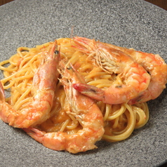 エビのトマトクリームパスタ
