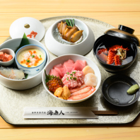 海の幸を極めた特上海鮮丼