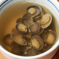 お通しがおかわり自由の食べ放題！！