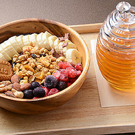 様々なトッピングを取り揃えてます◎是非ご賞味あれ