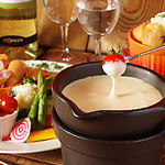 チーズフォンデュ食べ放題は1380円♪